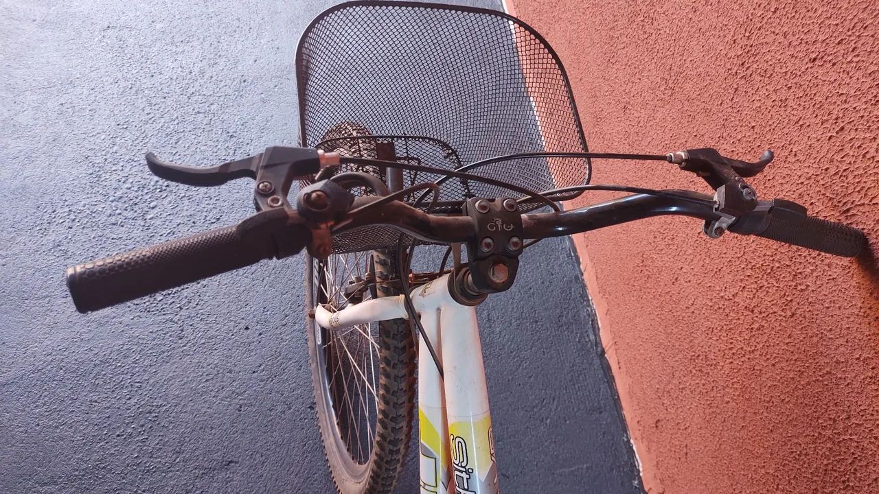 Bicicleta aro 26 - Foto 3