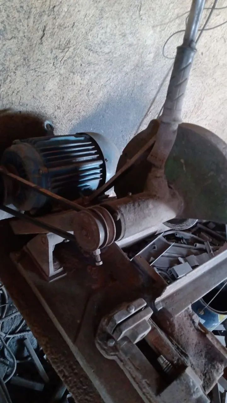 Vendo maquinarios de serralheria.  - Foto 2