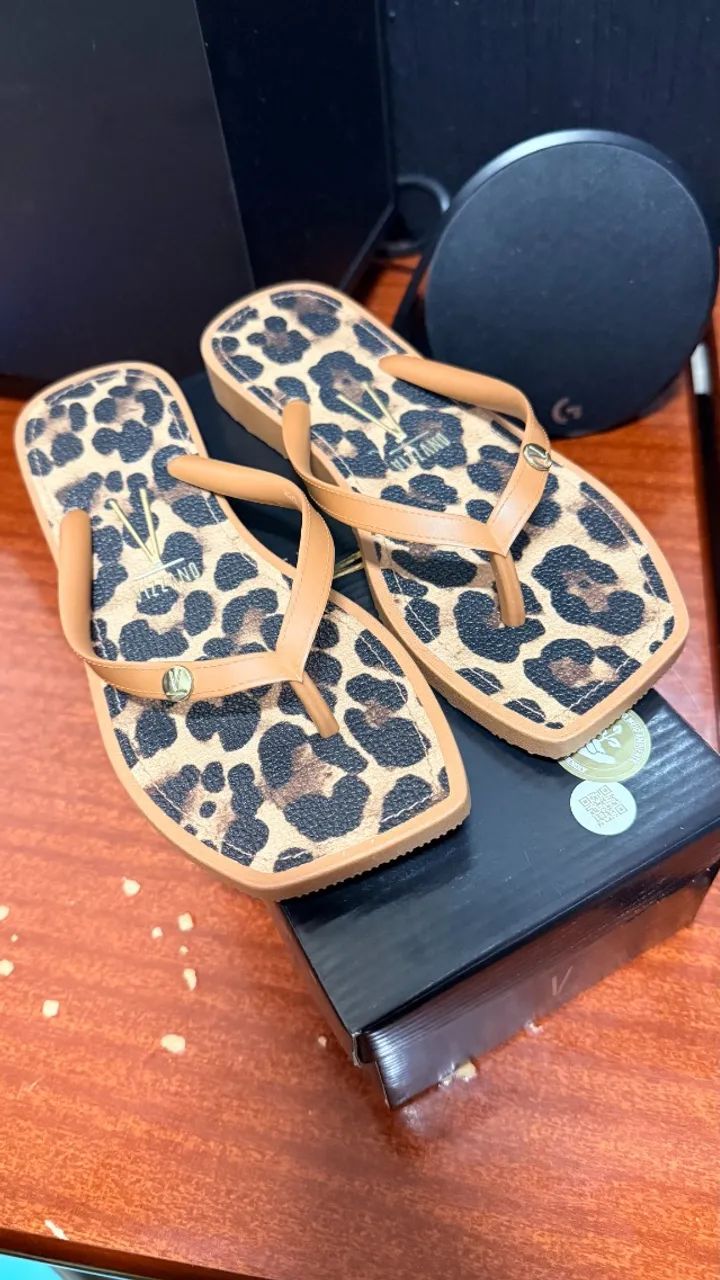 Chinelo feminino VIZZANO - Onça