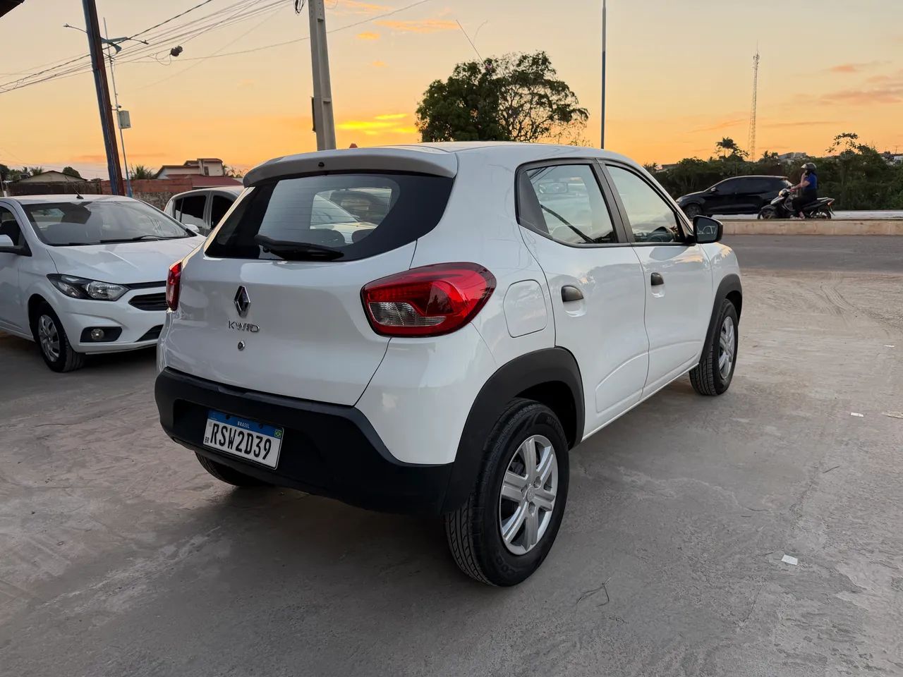 Renault Kwid Zen 1.0 Flex 12V 5P Mec. 2022 - Foto 3