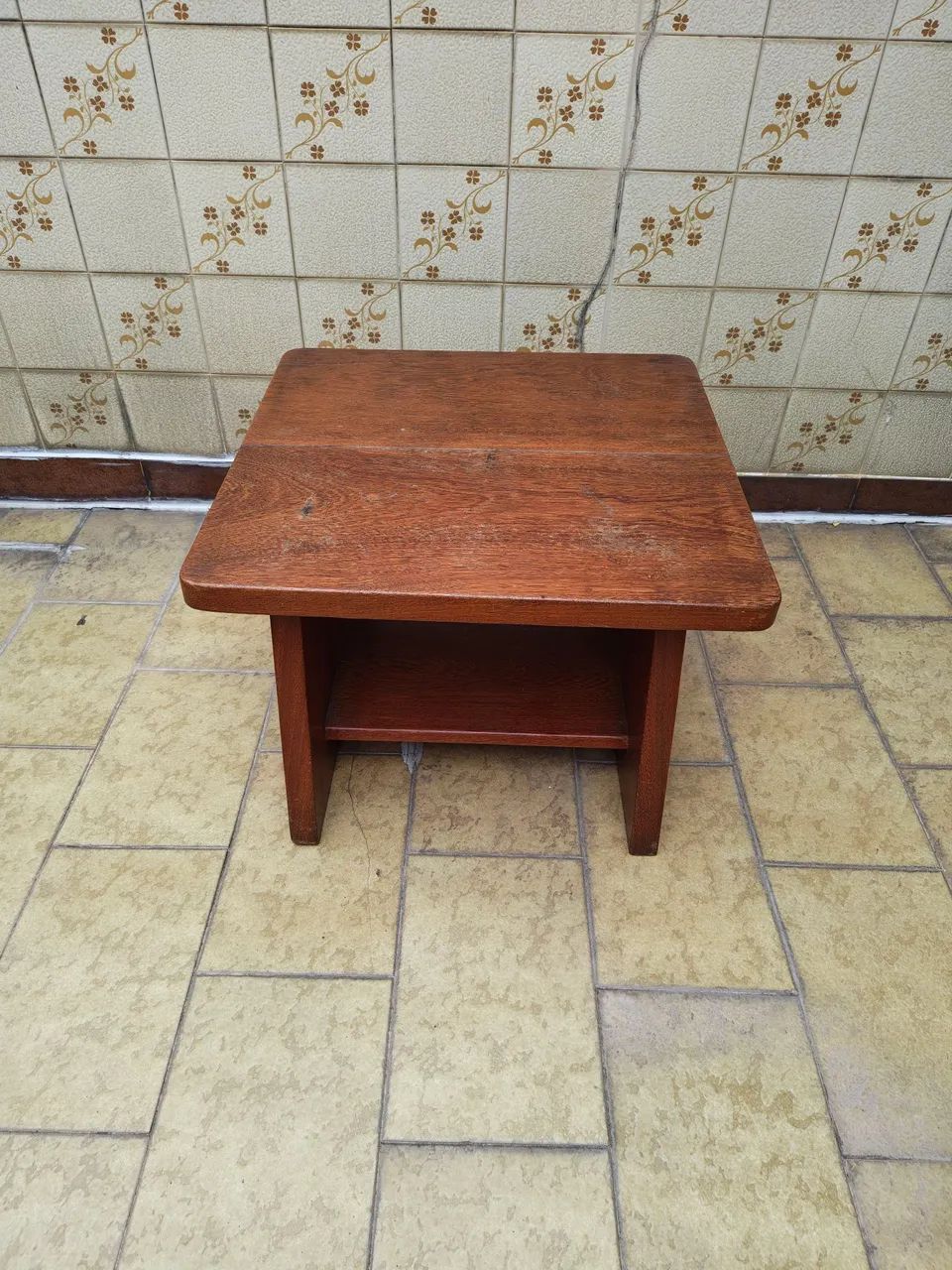 Mesa de centro design em madeira obre maciça 