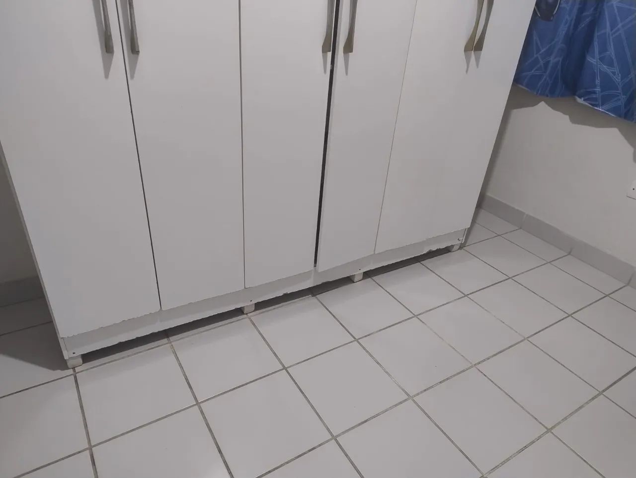Guarda-roupa bem conservado - Foto 2