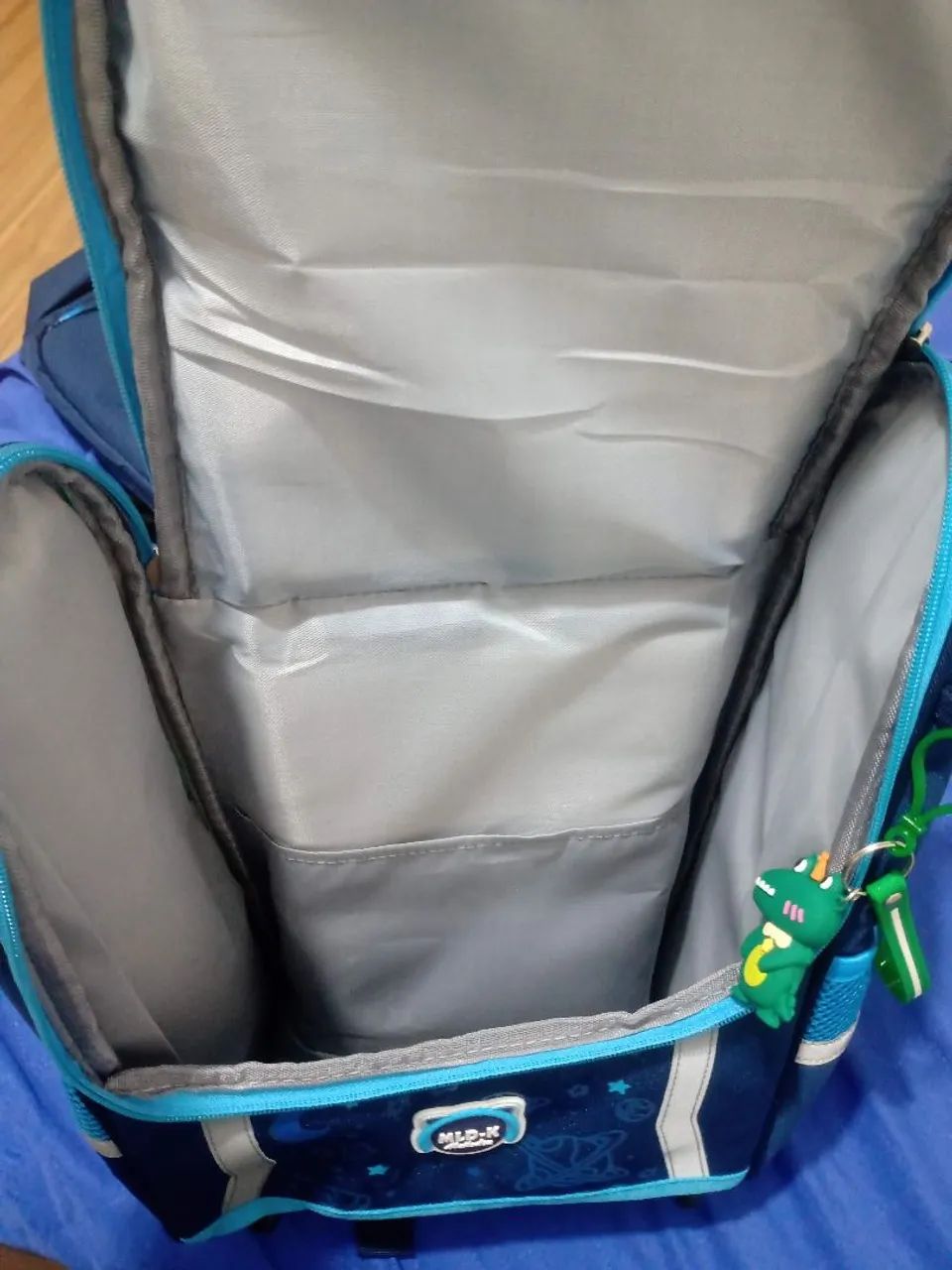 Mochila infantil dinossauro astronauta - Foto 3