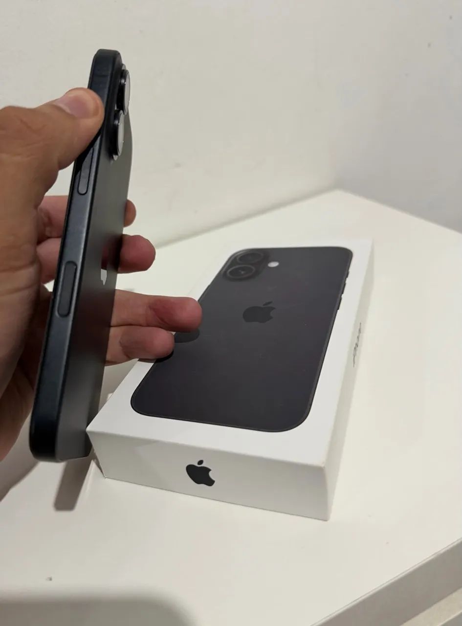 iPhone 16  - Foto 2