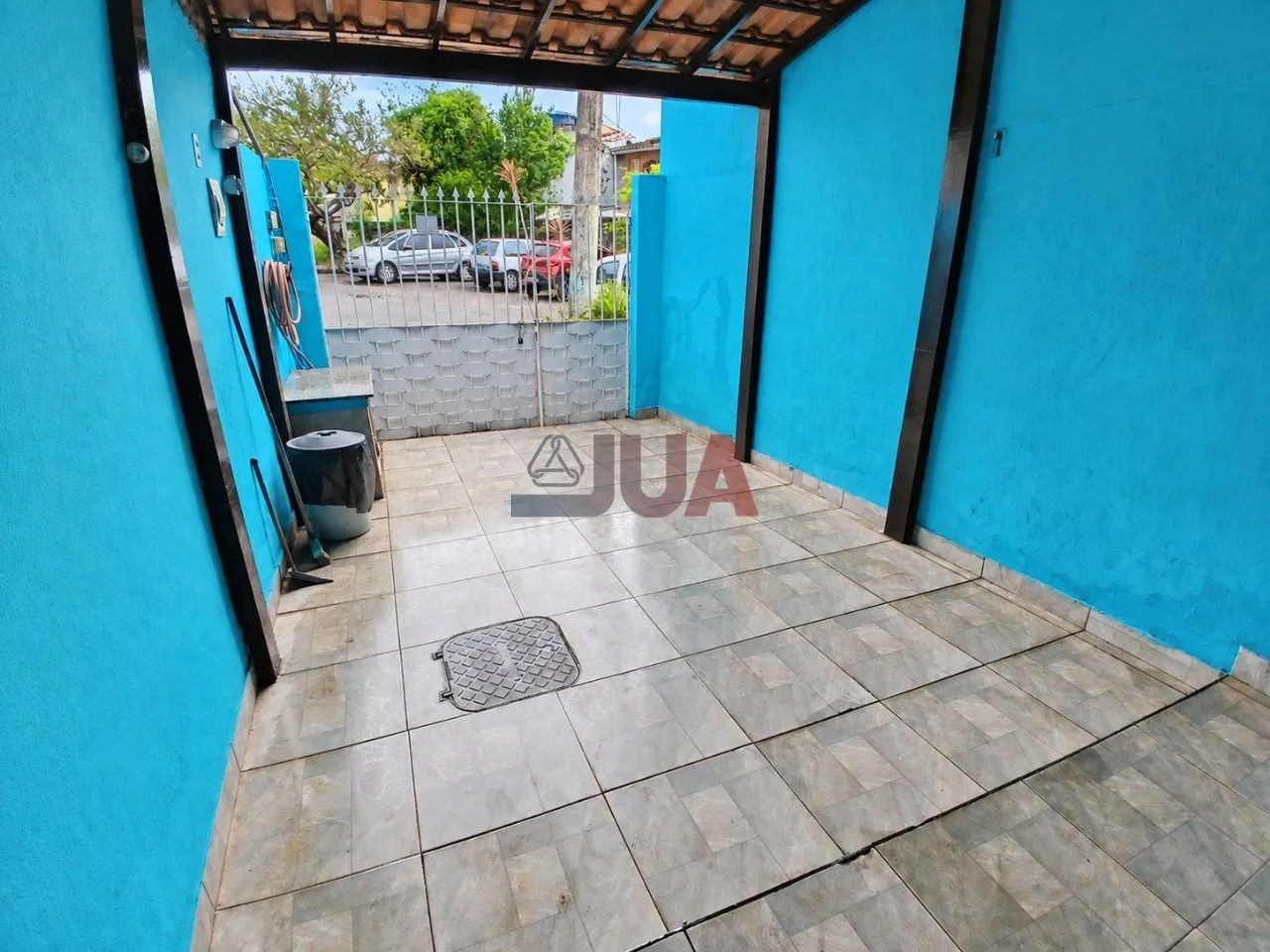 Casa Duplex com Varandas, Área Gourmet e Vaga - Ponto Chic