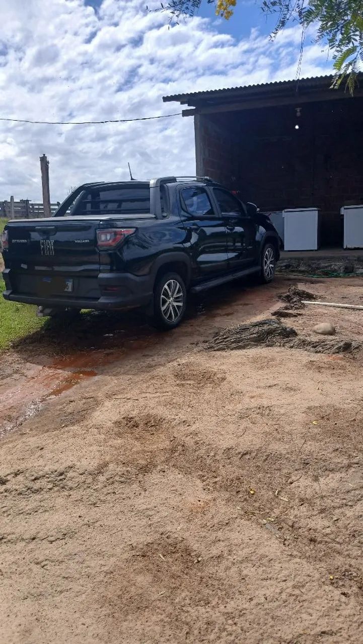 Fiat Strada Volcano 1.3 Flex 8V CD 2023