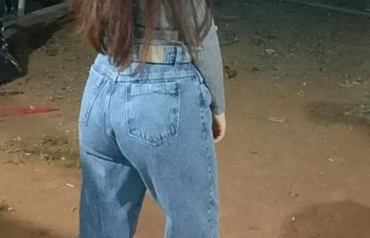 Vendo calça jeans preço a combinar  - Foto 2