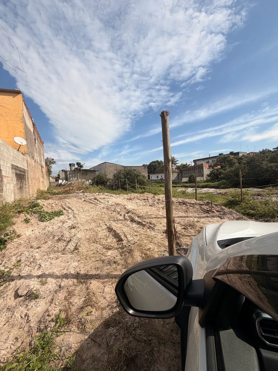 Terreno 500mt do mar - troca-se em casa em Itanhaém 