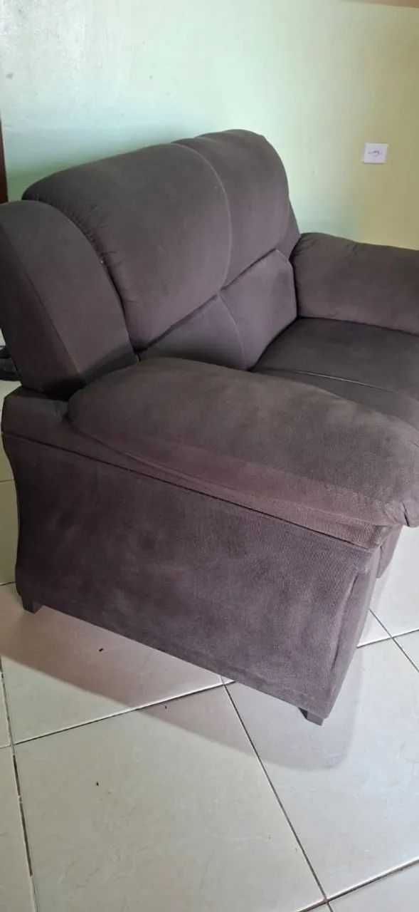 Vendo Sofa de 3 e 2 lugares - Foto 2