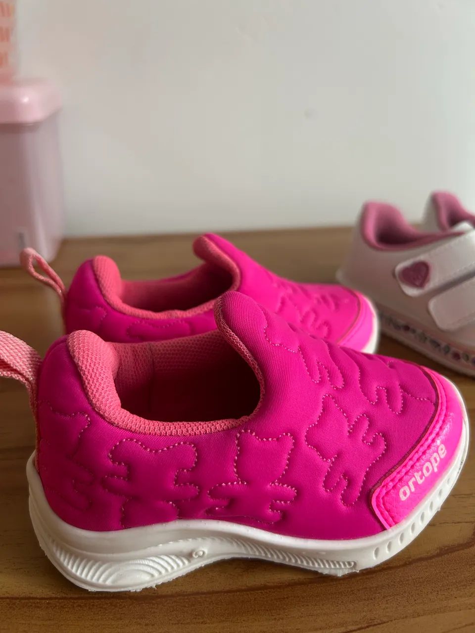 Tênis de bebê feminino Branco e Rosa  - Foto 3