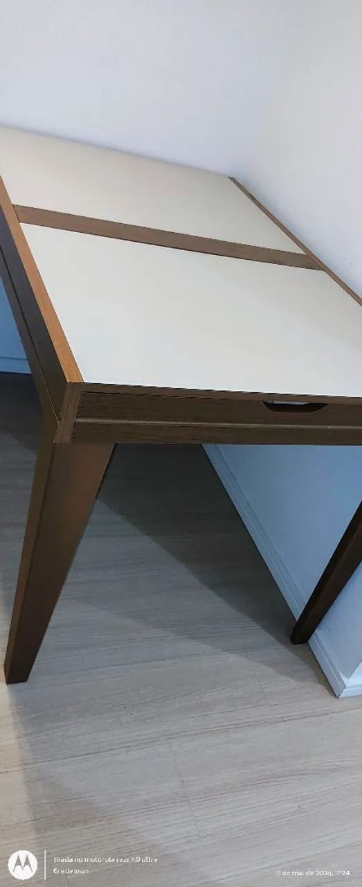 Mesa de jantar extensível - com avaria  - Foto 2