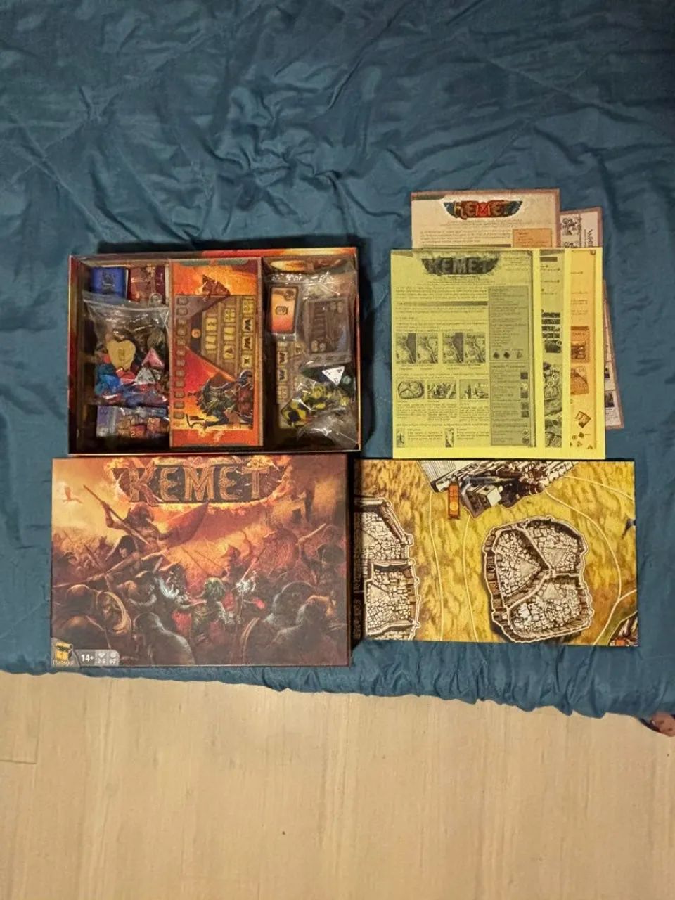 Kemet - Jogo de Tabuleiro - Excelente estado - cartas sleevadas - Foto 3