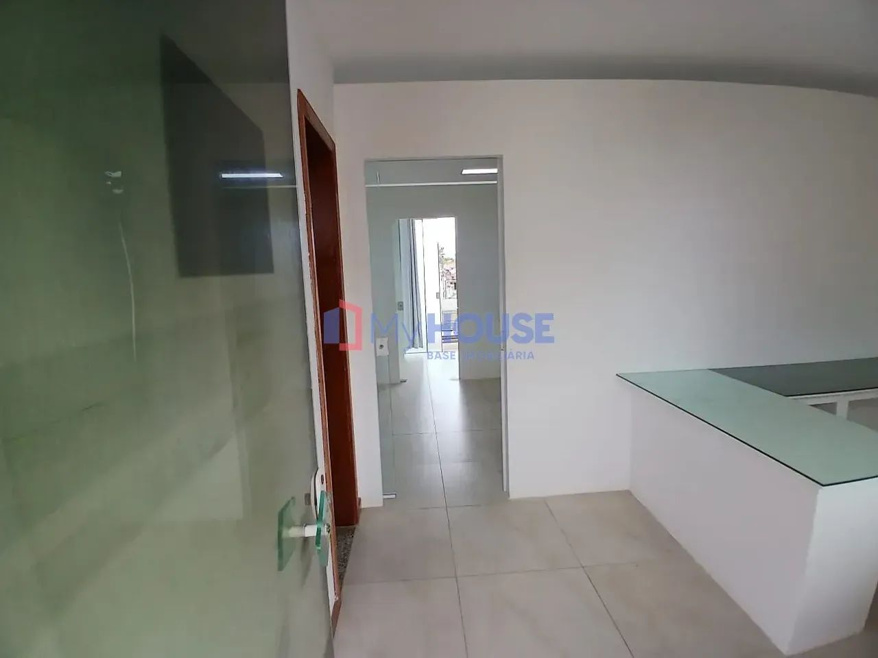 Sala Comercial de 45 m² na Av. Tancredo Neves  São Francisco, Ilhéus - Foto 2