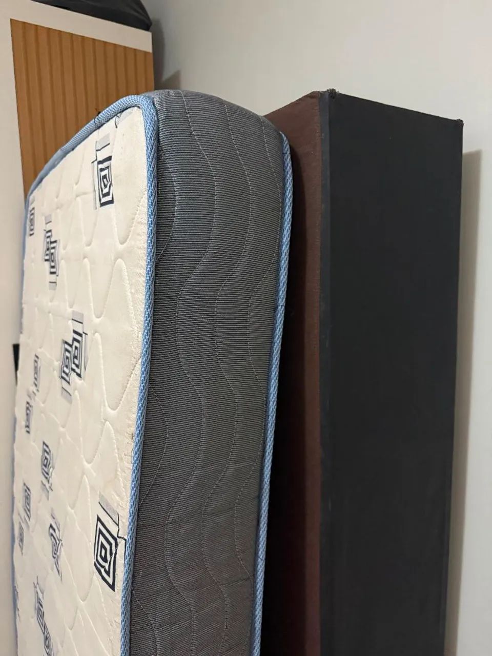 CAMA DE SOLTEIRO ORTOBOM POUCO USADA 