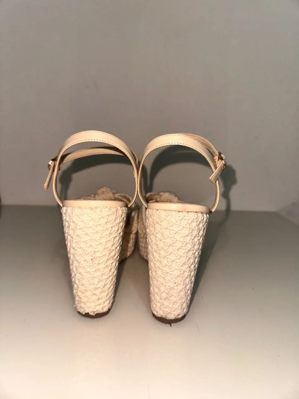 Sandália plataforma verão - Arezzo  - Foto 4