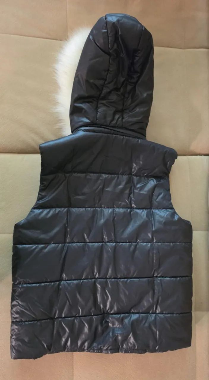 Colete com capuz de pêlo, marca Authoria - Tamanho PP - Foto 2