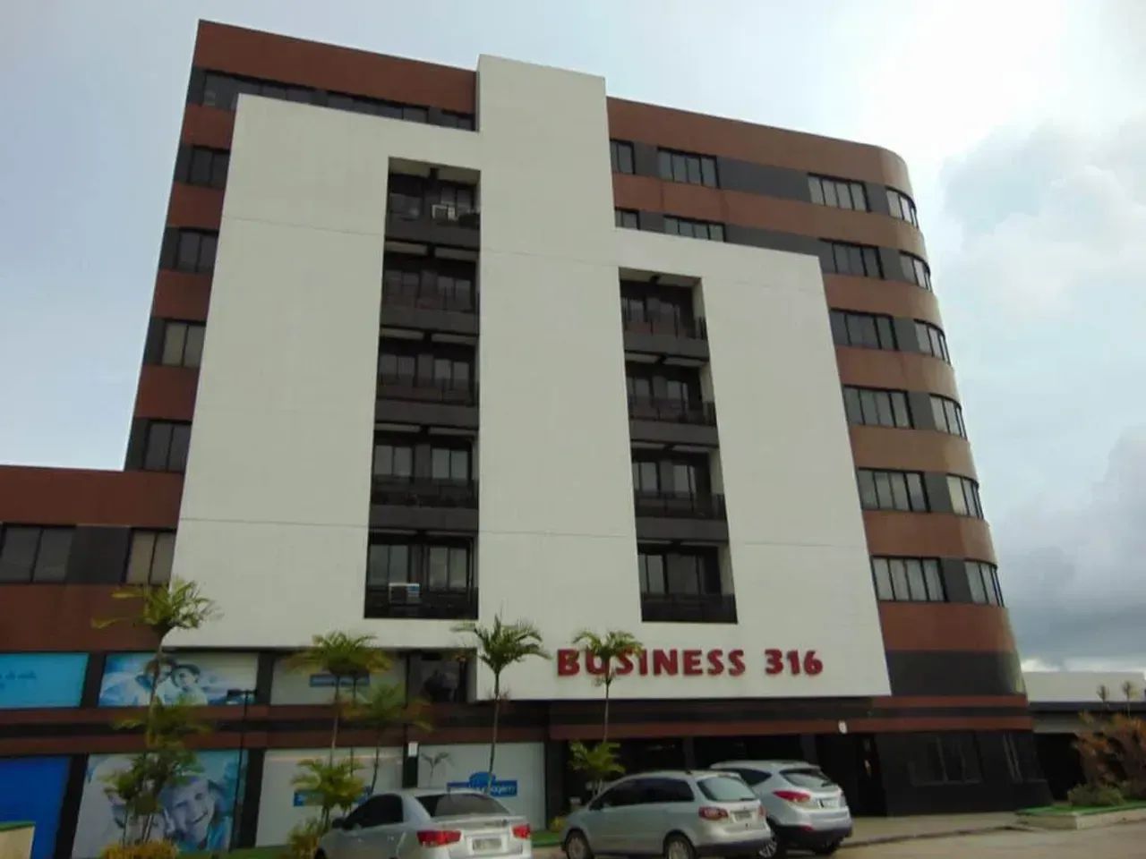 SALA BUSINESS 316- TD. MOBILIADA E PRONTA.