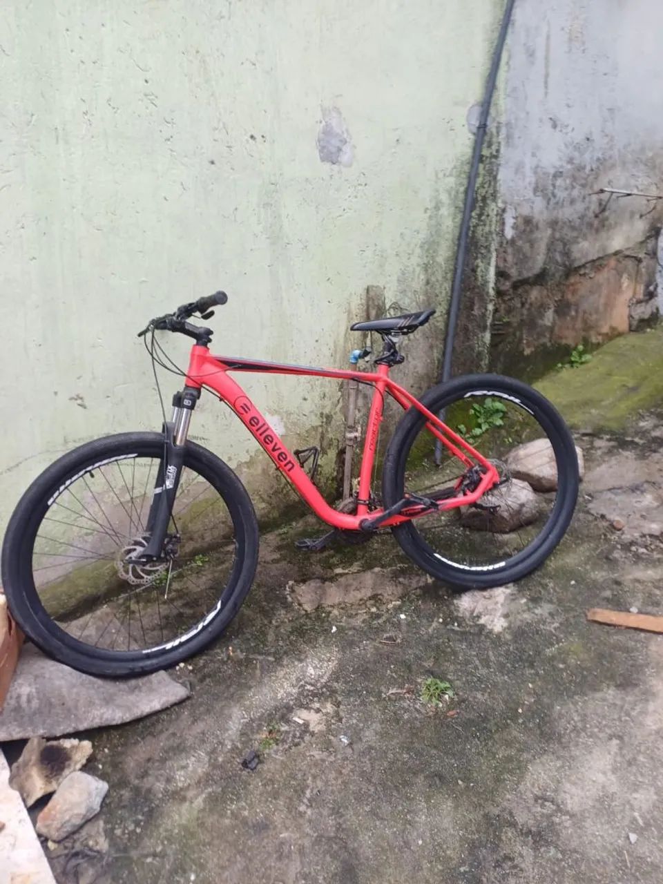 Bicicleta semi nova  - Foto 4