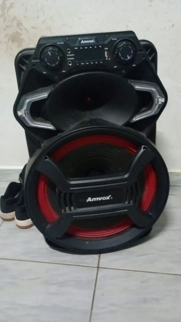 Caixa de som Bluetooth semi nova  - Foto 2
