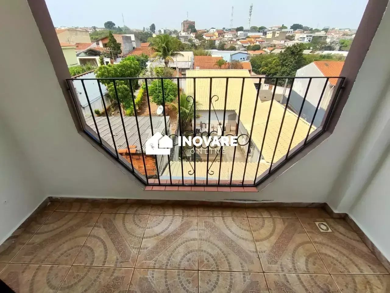 ALUGA-SE APARTAMENTO 3 DORMITÓRIOS COM SUÍTE E VARANDA NO JD SIMUS SOROCABA - Foto 4