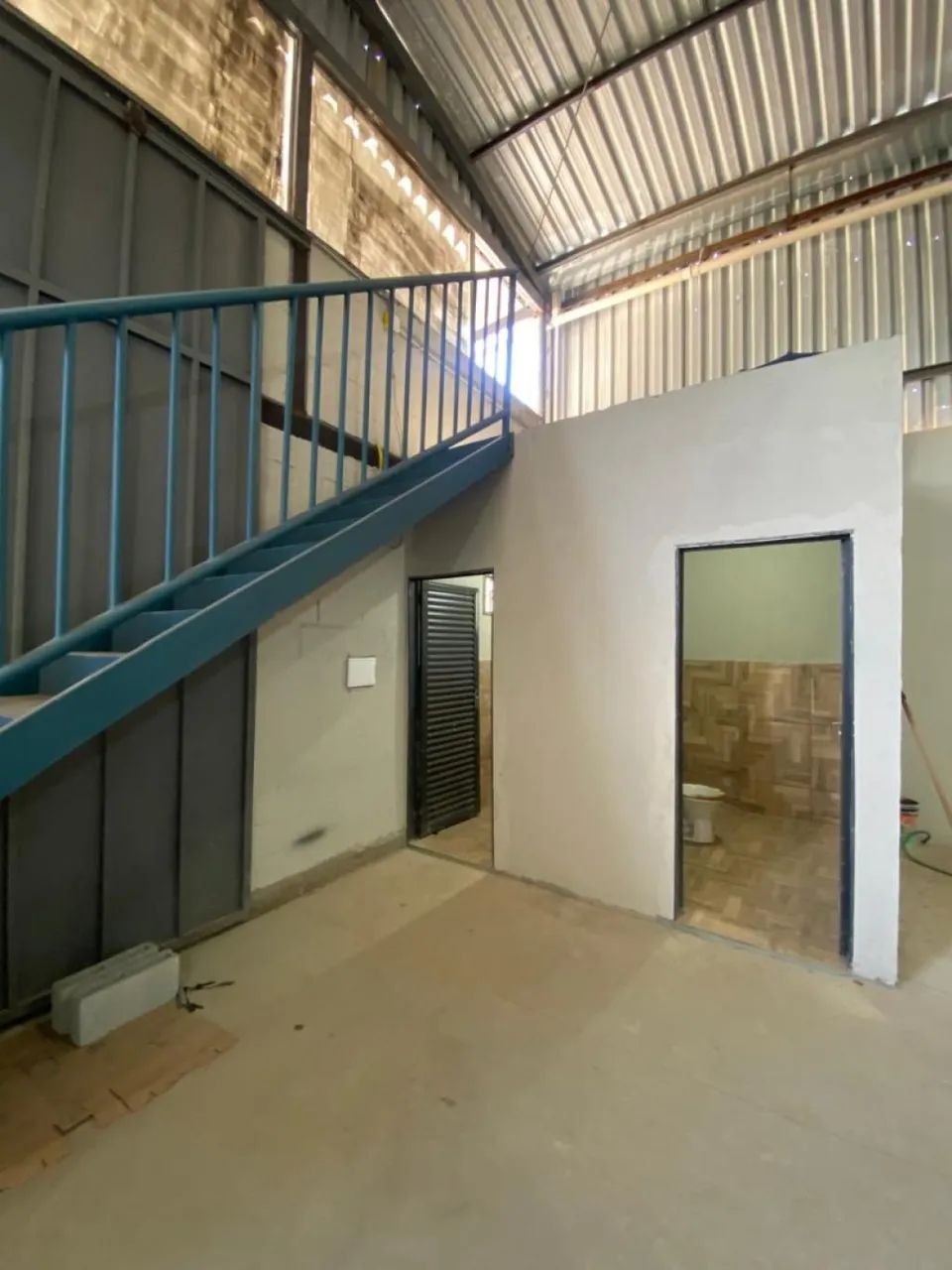 Galpão Av. Nadra Bufaical, 360m², para locaçao, Setor Faiçalville. - Foto 3