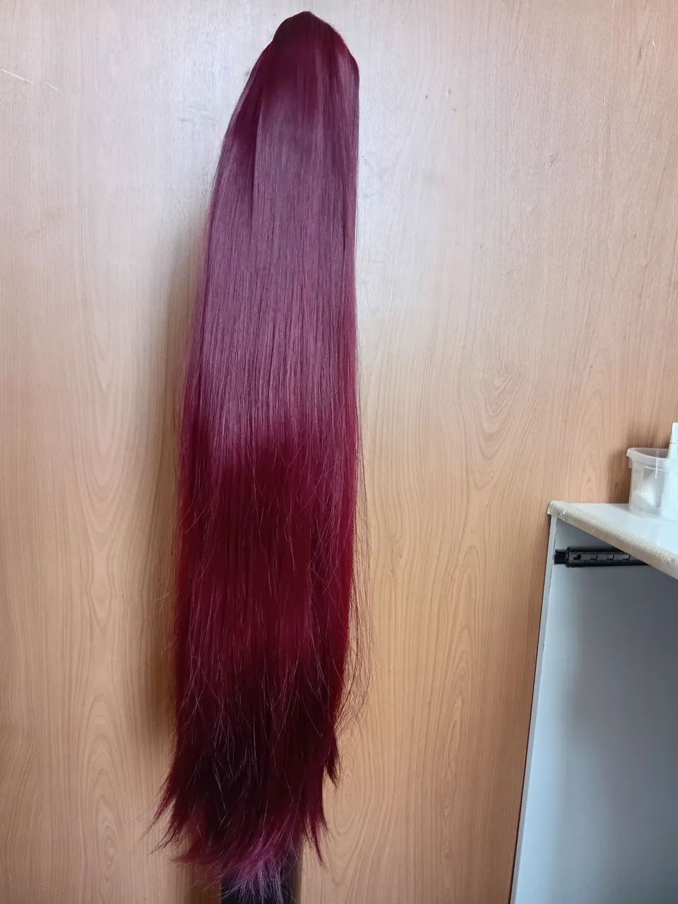 Peruca Wig Sintética Marsala Nunca Usada  - Foto 2