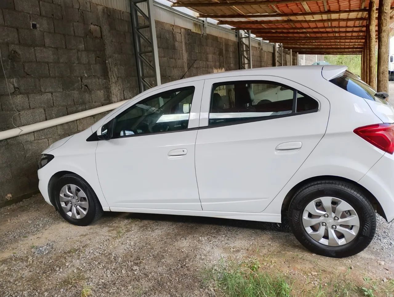 Chevrolet Onix ONIX HATCH LT 1.0 8V FlexPower 5p Mec. 2019