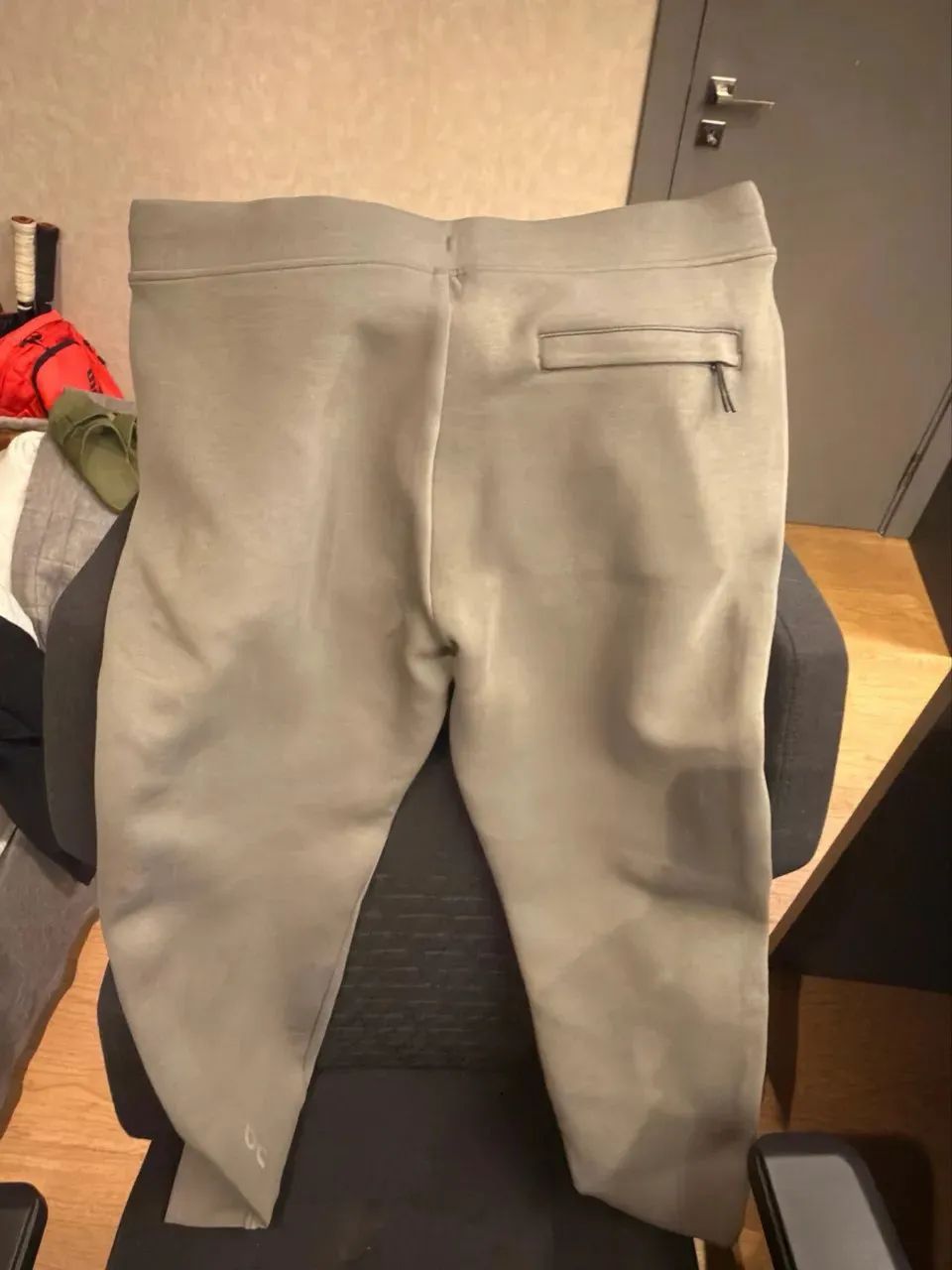 Calça on running focus tech sweatpants shadow - Foto 5