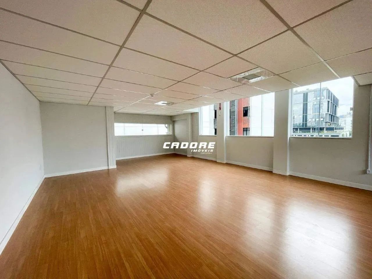 Sala comercial no Centro da Blumenau I Cadore Imóveis