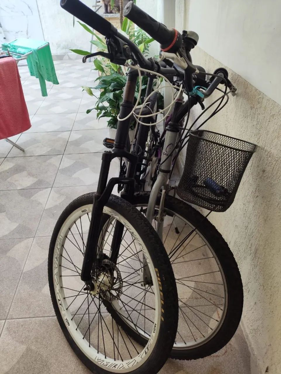 2 Bikes 