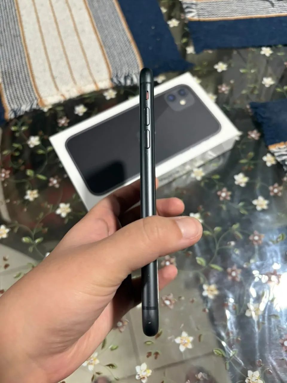 iPhone 11 64g  - Foto 2