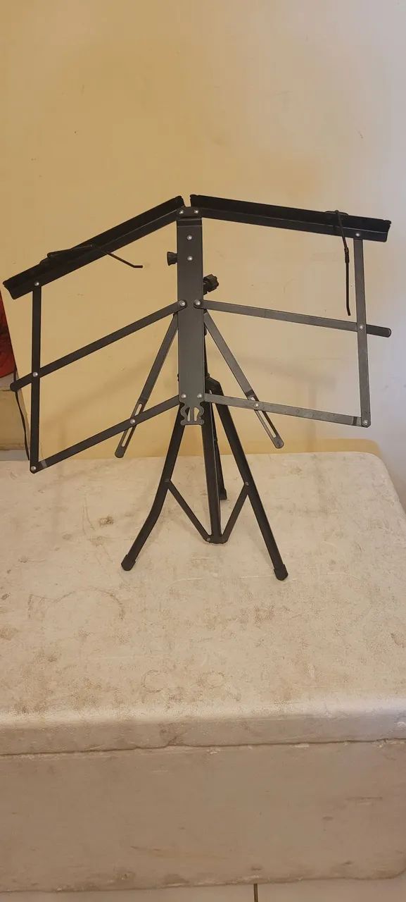 Suporte para partitura 