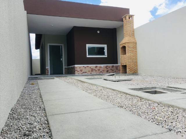 Casa com estilo moderno com doc. gratis 2 quartos,2 wcs ,em fortaleza-pedras