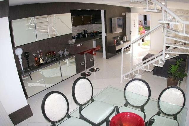 Linda casa duplex no condomínio chácara flora