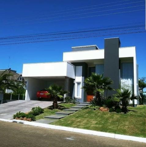 VM Imoveis vende Lindo Sobrado no Firenze em Cachoeirinha