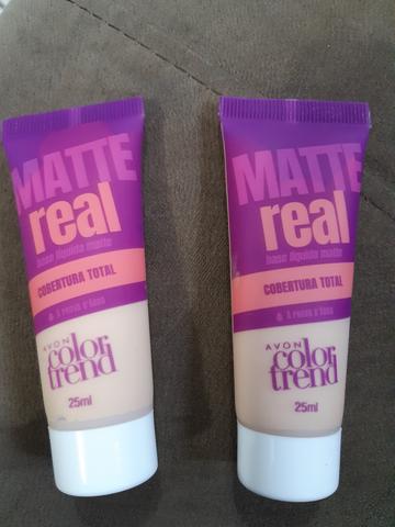 Base ultra matte Avon