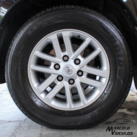 TOYOTA HILUX SW4 2012/2013 3.0 SRV 4X4 7 LUGARES 16V TURBO INTERCOOLER DIESEL 4P AUTOMÁTI - Foto 8