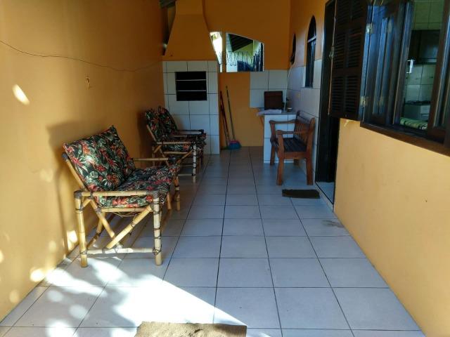 Casa com ar-condicionado, para 6 pessoas localizada na Barra do Saí - Foto 2