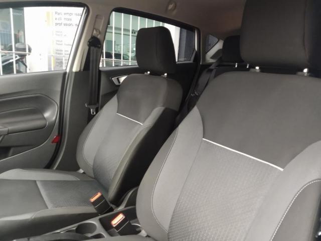 Ford New Fiesta Hatch SEL 1.6 AUT - Foto 18