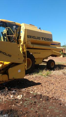 Colheitadeira new Holland tc 59 todo terreno ano 2007