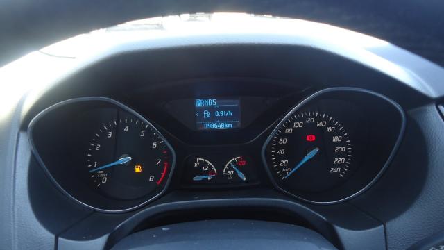 FOCUS 2015/2015 2.0 SE PLUS 16V FLEX 4P POWERSHIFT - Foto 6