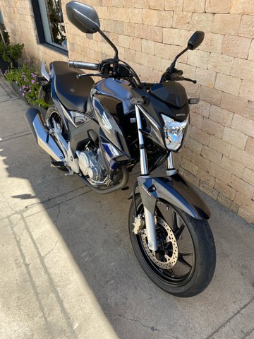 HONDA CB TWISTER 250