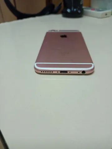 Vende -se celular iPhone 6 s semi novo 