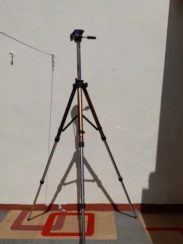 Tripé reforçado para filmadora ou maquina fotográfica - Foto 2