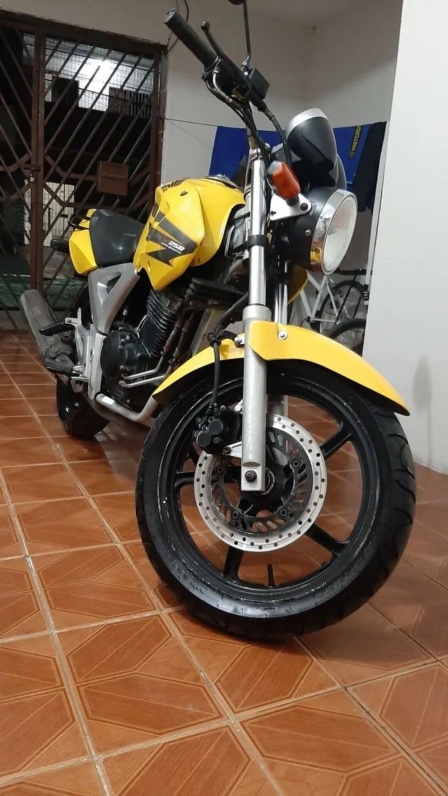 Honda cbx 250 twister,2008, amarela, r$ 6.500 em Brasil