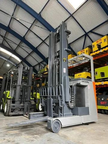 Empilhadeira Elétrica Retrátil Toyota, FBRE20, Capacidade 2.000Kg - Foto 2