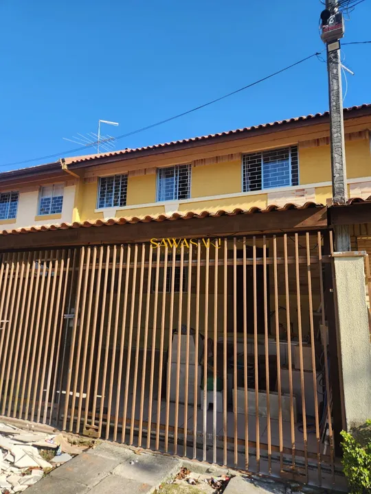 Sobrado Padrão para Venda em Uberaba Curitiba-PR
