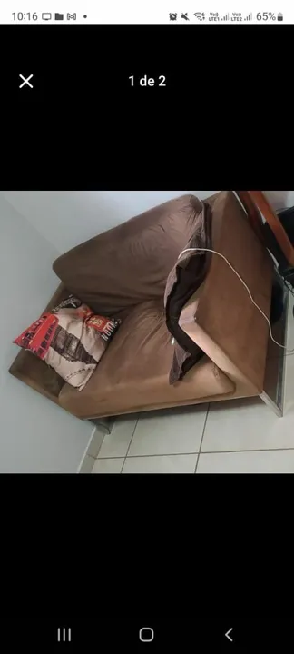 Sofá de 2 Lugares em Suede Marrom