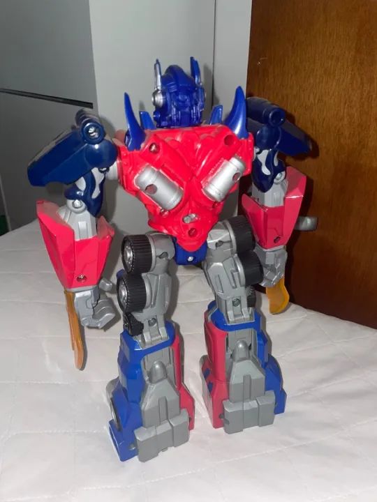 Transformers Optimus Prime Brinquedo - Foto 3