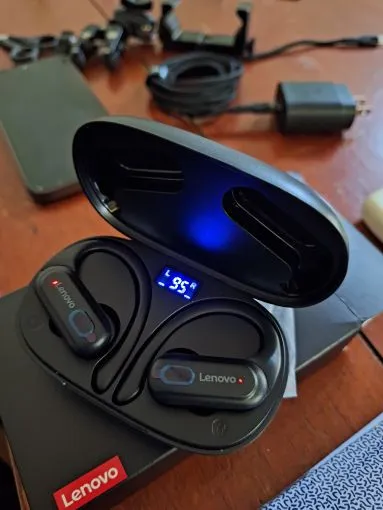 Fone de ouvido Lenovo esportivo